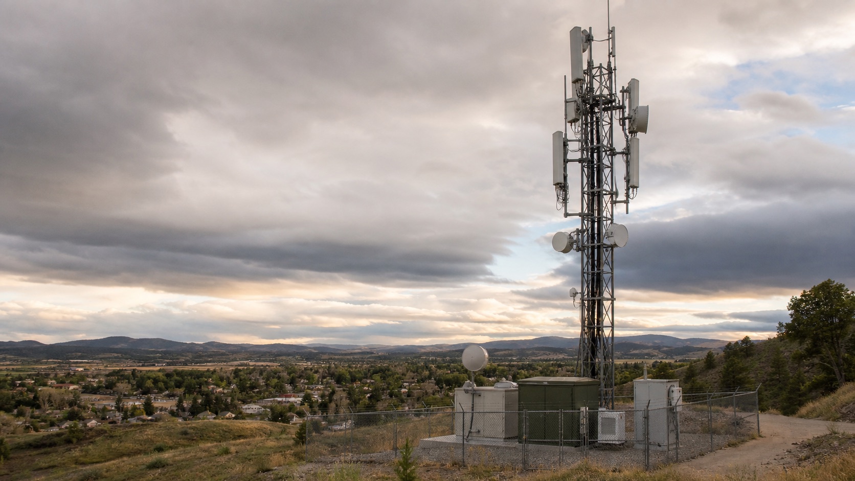 Regional WISP tower upgraded for mobile service